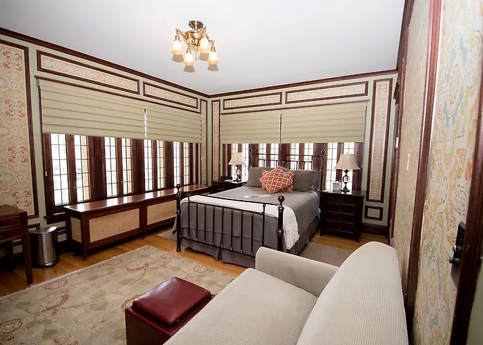 Lang House B&B - Chicago Отель типа "постель и завтрак" Чикаго
